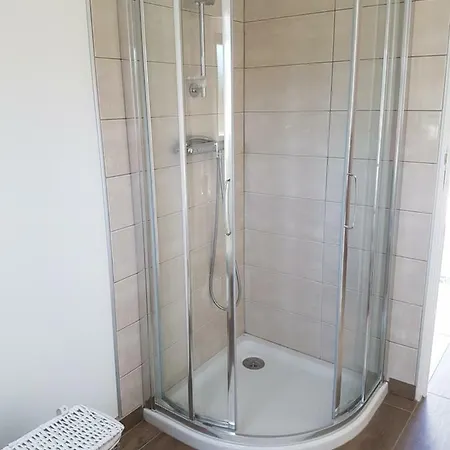 Donia Guest house